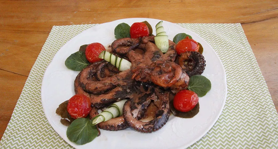 Fresh octopus cooked by Villa 1870 Corfu's Chef dyring a cooking lesson